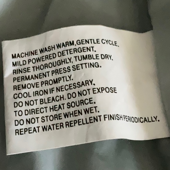 The Great Outdoors Snowsuit, skiing, snowboarding, snowmobiling- Size 8 - Picture 7 of 16